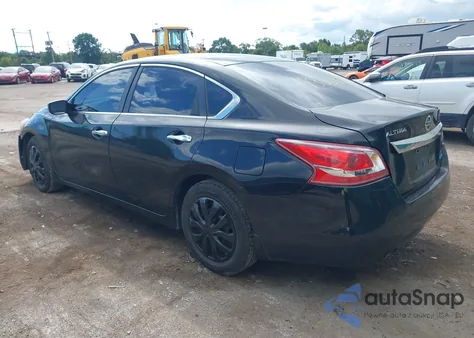 2013 Nissan Altima 2.5/S/Sv/Sl z USA, uszkodzony, nr VIN 1N4AL3AP0DC265732